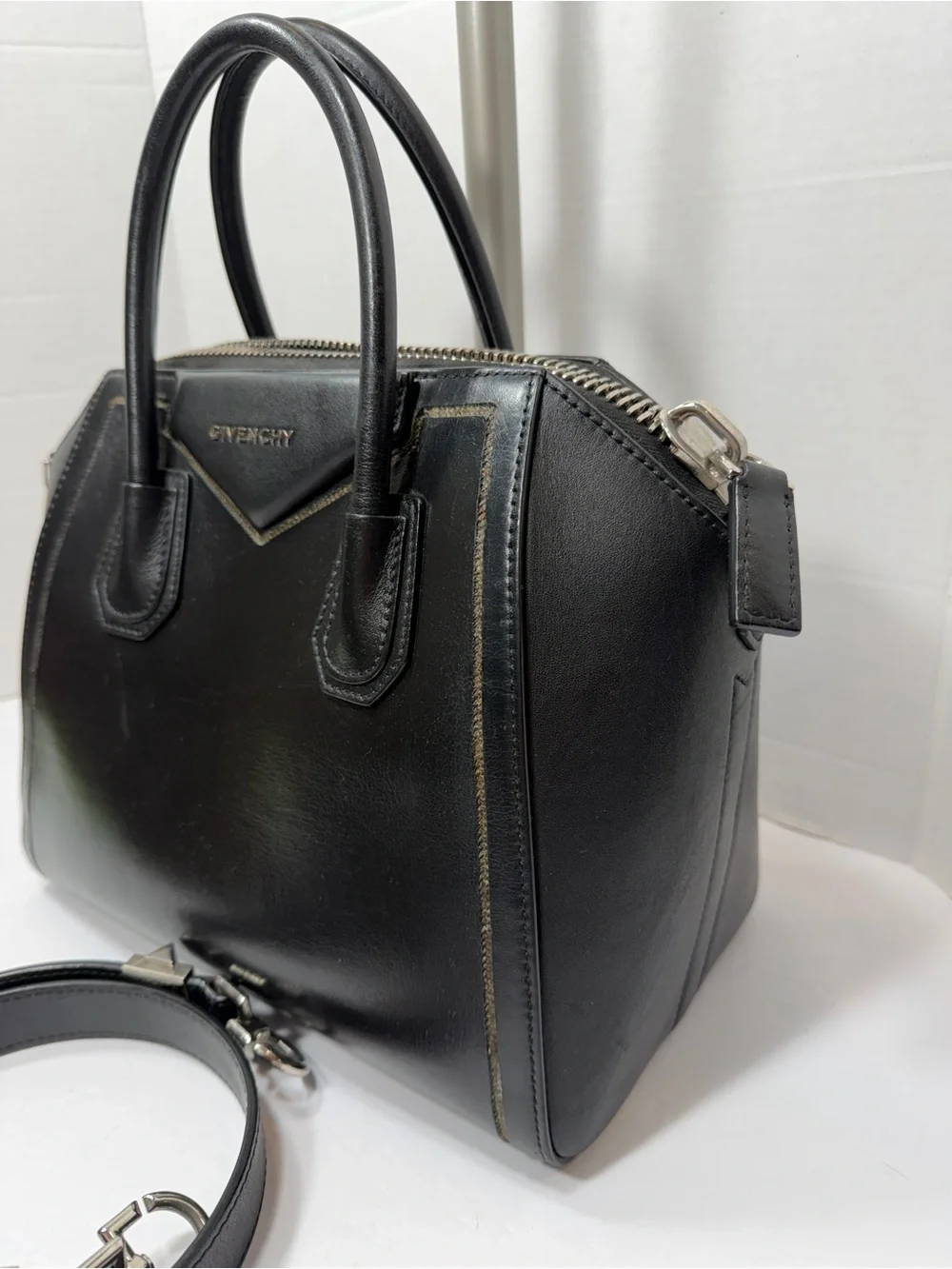 Givenchy Black Antigona Leather Satchel with strap